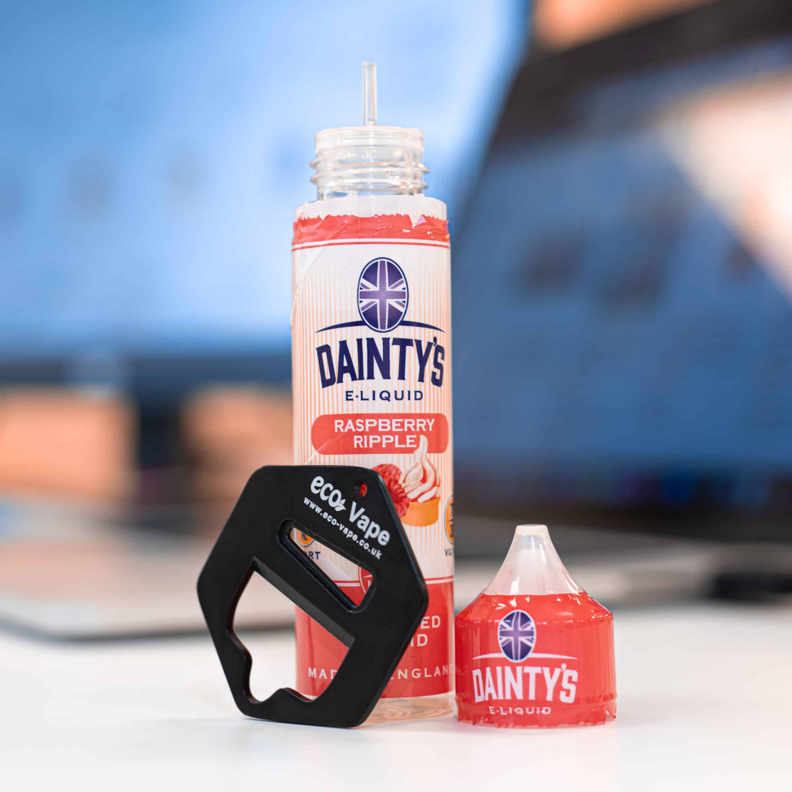 dainty's shortfill e-liquid raspberry ripple with bottle opener