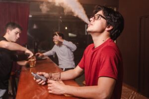 Can You Vape in Pubs in the UK? The Ultimate Guide